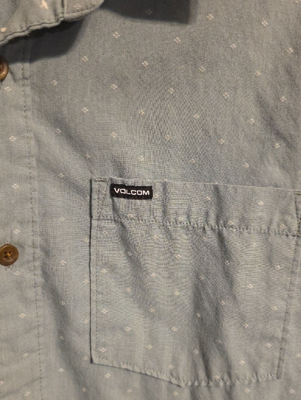 Volcom Modern Fit Men’s Pale Blue Short-Sleeve Button-Down Shirt - Picture 4 of 6